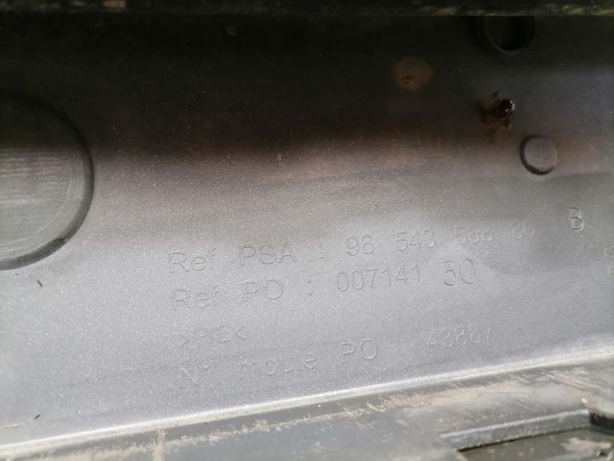 Peugeot 207SW original Stoßstange Stossfänger vorn KTP Grau Shark Bj.2008